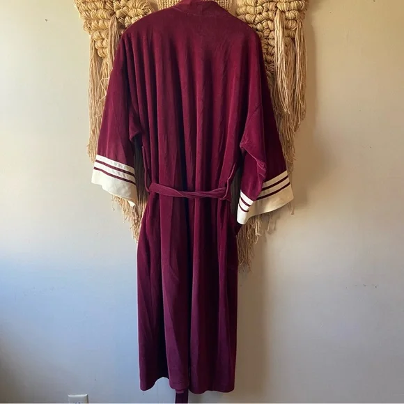 SOLD Vintage 80’s Christian Dior Velour Robe - Picture 5 of 12